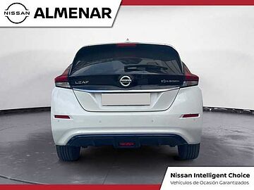 Nissan Leaf Leaf N-Connecta 2018 CARROCERIA BITONO (LUNAR WHITE   MIDNIGHT BLACK)