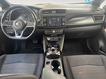 Nissan Leaf Leaf N-Connecta 2018 CARROCERIA BITONO (LUNAR WHITE   MIDNIGHT BLACK)