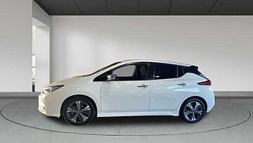 Nissan Leaf 40KWH N-CONNECTA 40KWH 150CV 5P Sapporo White S¾lido