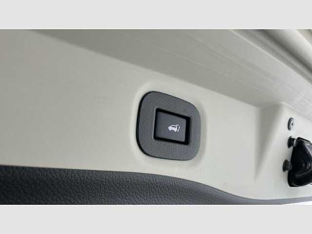 Nissan X-Trail 7P DIG-T 120 kW (160 CV) E6D DCT N-CONN.