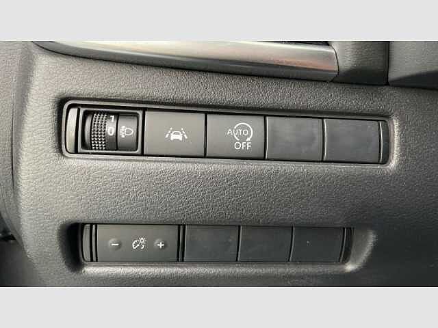 Nissan Qashqai DIG-T 103kW (140CV) mHEV 4x2 N-Connecta