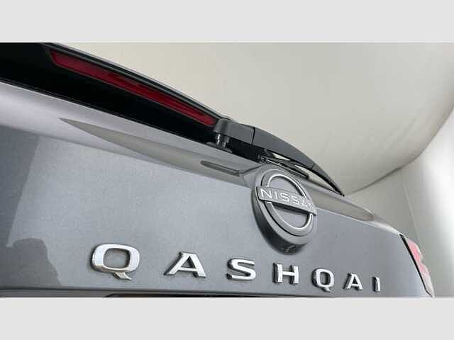 Nissan Qashqai DIG-T 103kW (140CV) mHEV 4x2 N-Connecta