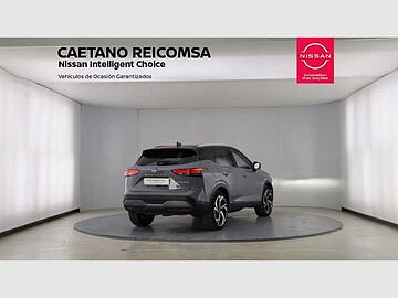Nissan Qashqai E-POWER 140 KW (190 CV) Tekna+ Katana Grey con Techo Midnight Black (metalizado)