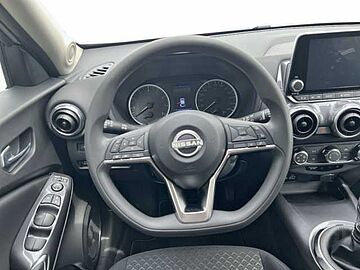 Nissan Juke Juke Acenta 2020 Yokohama Red (sólido)