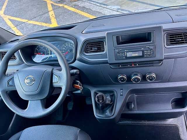 Nissan Interstar 2.3DCI 96KW GO L4H1 3500 RWD DW 2P