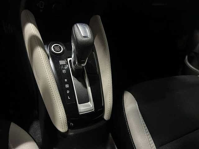 Nissan Micra 1.0 IG-T 100cv E6D CVT Tekna