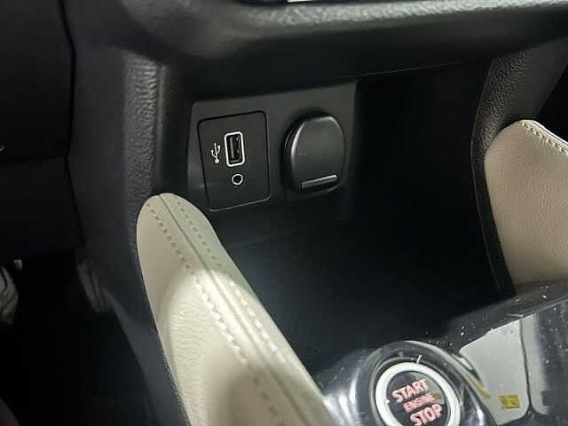 Nissan Micra 1.0 IG-T 100cv E6D CVT Tekna