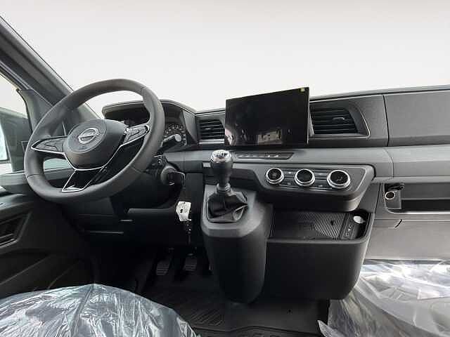 Nissan Interstar 2.0 DCI 96KW N-CONNECTA L2H2 3.5T 4P