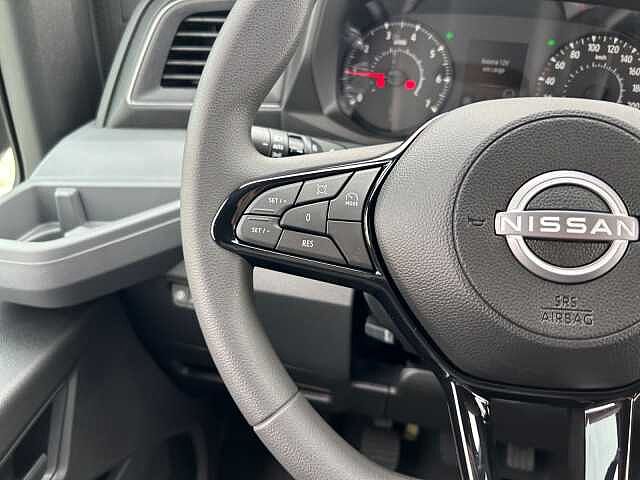 Nissan Interstar 2.0 DCI 96KW N-CONNECTA L2H2 3.5T 4P