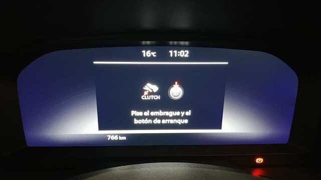 Nissan Juke JUKE 1.0 DIG-T 84 KW (114 CV) E6D-F 6 M/T