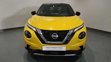Nissan Juke JUKE 1.0 DIG-T 84 KW (114 CV) E6D-F 6 M/T Kiiro Ninja Black Metalizado