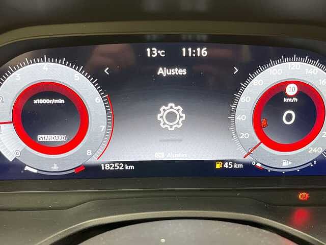 Nissan Qashqai DIG-T 140 mHEV Acenta 4x2 103 kW (140 CV)