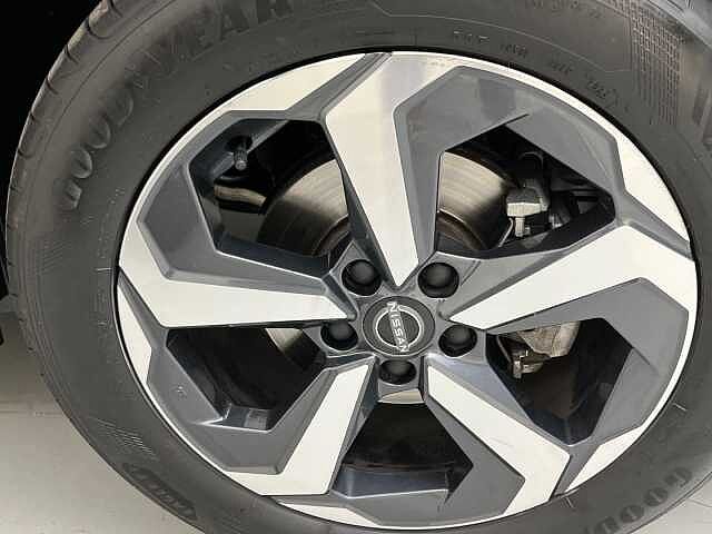 Nissan Qashqai DIG-T 140 mHEV N-Connecta 4x2 103 kW (140 CV)