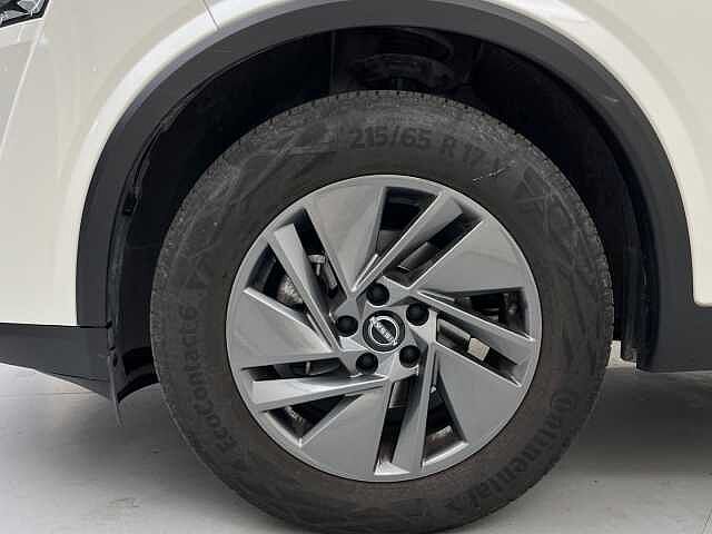 Nissan Qashqai DIG-T 140 mHEV Acenta 4x2 103 kW (140 CV)