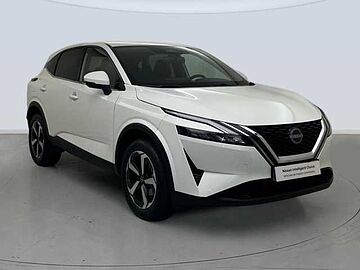 Nissan Qashqai DIG-T 140 mHEV N-Connecta 4x2 103 kW (140 CV) Sapporo White (sólido)