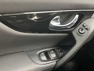 Nissan Qashqai DIG-T 140 Acenta 4x2 103 kW (140 CV) Bronce Chestnut (metalizado)