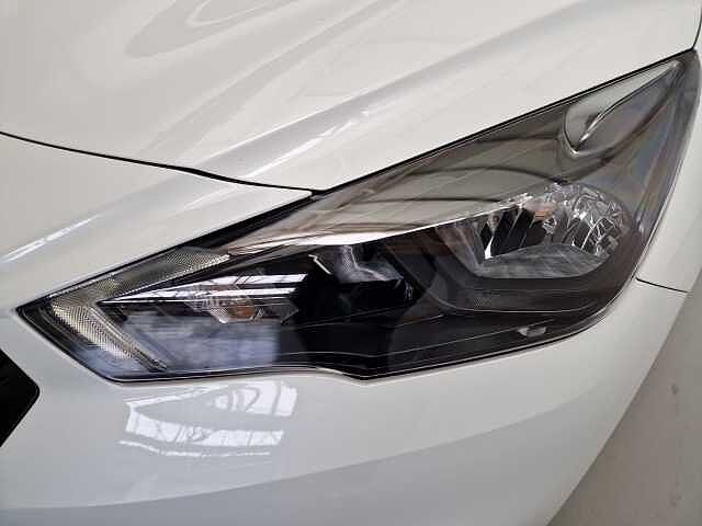 Nissan Micra Micra 5p IG-T 68 kW (92 CV) E6D-F 4x2 Acenta