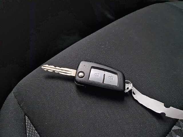 Nissan Micra Micra 5p IG-T 68 kW (92 CV) E6D-F 4x2 Acenta
