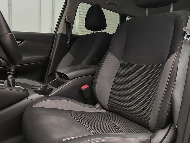 Nissan Qashqai DIG-T 140 Visia 103 kW (140 CV)