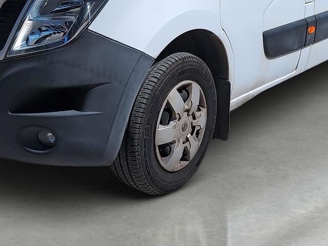 Nissan NV400 Furgon 2.3 dCi L3H3 3,5T FWD Comfort 107 kW (145 CV)