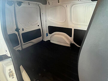 Nissan Townstar Furgon 1.3G L1 Profesional 96 kW (130 CV) Blanco Mineral (sólido)