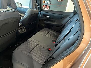 Nissan Ariya Evolve 87 kWh 4x2 178 kW (242 CV) AKATSUKI COPPER + NINJA BLACK