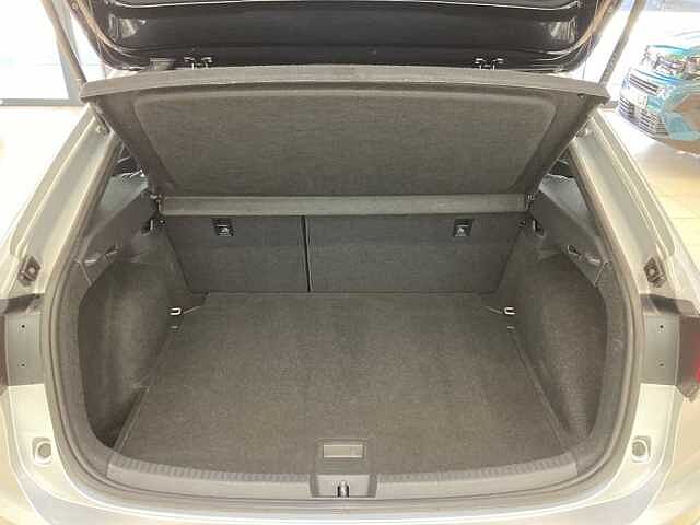 Volkswagen Taigo Taigo 1.5 TSI 6D R-Line 2021