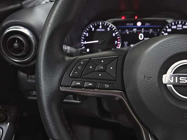 Nissan Juke 1.0 DIG-T 114CV TEKNA DCT 5P