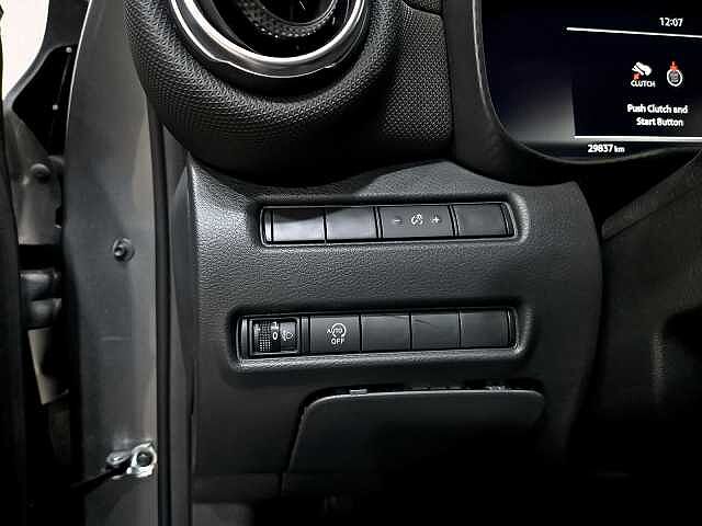 Nissan Juke 1.0 DIG-T 114 N-CONNECTA 5P