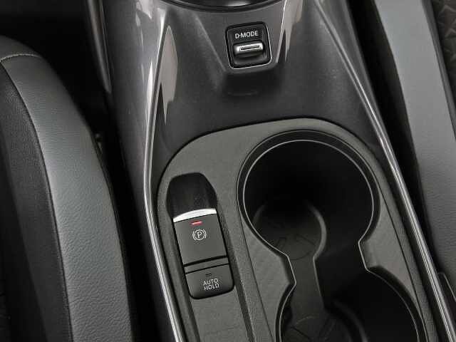 Nissan Juke 1.0 DIG-T 114CV N-CONNECTA DCT 5P (NAVI)