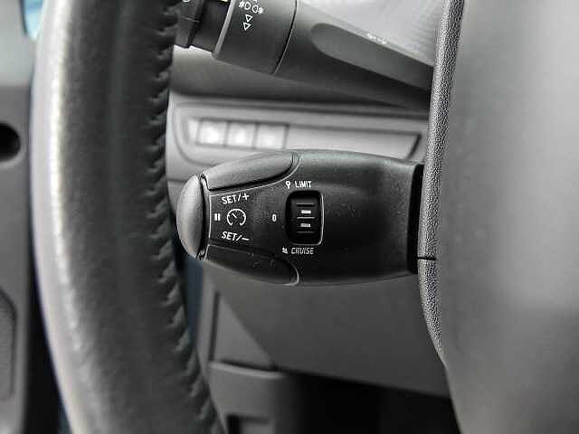 Peugeot 2008 1.2 PURETECH 110CV S&amp;S AUTO STYLE 5P