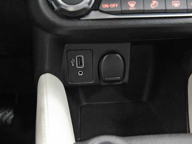 Nissan Micra 1.0 IG-T 92CV N-DESIGN CHROME 5P (NAVI)