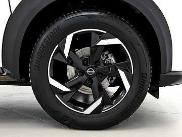 Nissan Juke 1.0 DIG-T 114CV N-CONNECTA DCT 5P (NAVI) Lunar White Metalizado