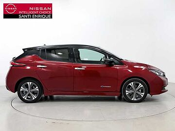 Nissan Leaf 150PS TEKNA 40KWH 5P Ruby Red + Midnight Black Metalizado