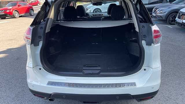 Nissan X-trail 1.6 DIG-T N-CONNECTA 163 5P