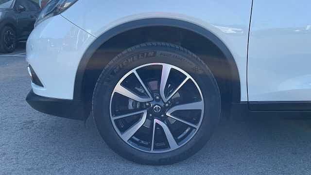 Nissan X-trail 1.6 DIG-T N-CONNECTA 163 5P