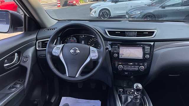 Nissan X-trail 1.6 DIG-T N-CONNECTA 163 5P
