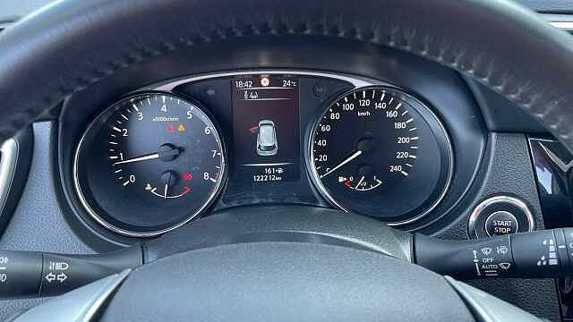 Nissan X-trail 1.6 DIG-T N-CONNECTA 163 5P