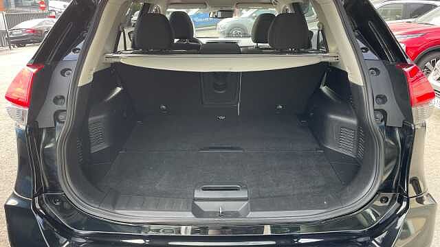 Nissan X-trail 1.6 DIG-T N-CONNECTA 163 5P