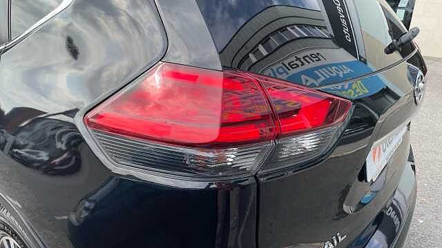Nissan X-trail 1.6 DIG-T N-CONNECTA 163 5P