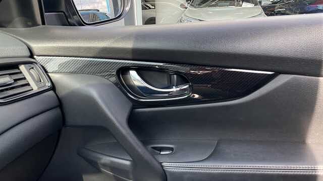 Nissan X-trail 1.6 DIG-T N-CONNECTA 163 5P