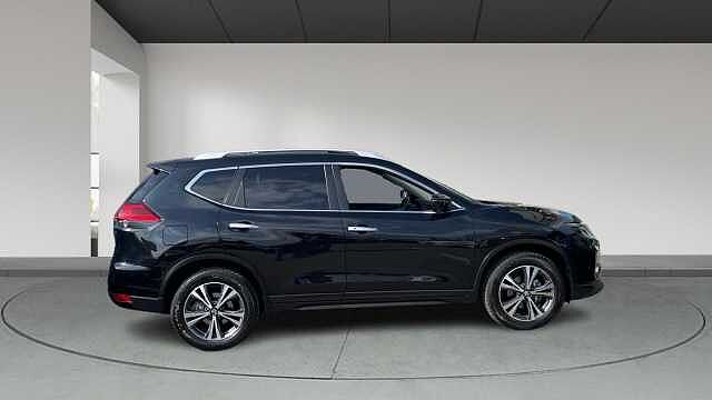 Nissan X-trail 1.6 DIG-T N-CONNECTA 163 5P