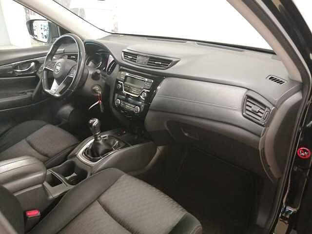 Nissan X-trail 1.6 DIG-T ACENTA 163 5P